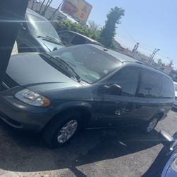 2005 Dodge Grand Caravan