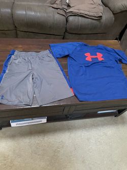 Boys under armour youth large set