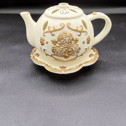 Ceramic Teapot Candle