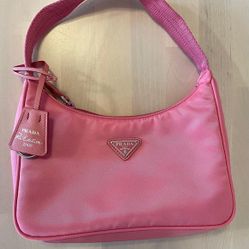 Pink shoulder purse