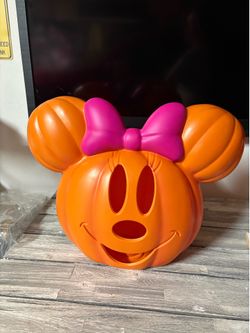 Large Minnie Mouse pumpkin jack o lantern blow mold Halloween decor