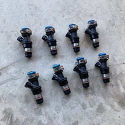 Set of 8 Original GM Injectors (contact info removed)8 Fuel Injectors For 99-07 Chevy Silverado GMC 4.8/5.3/6.0L