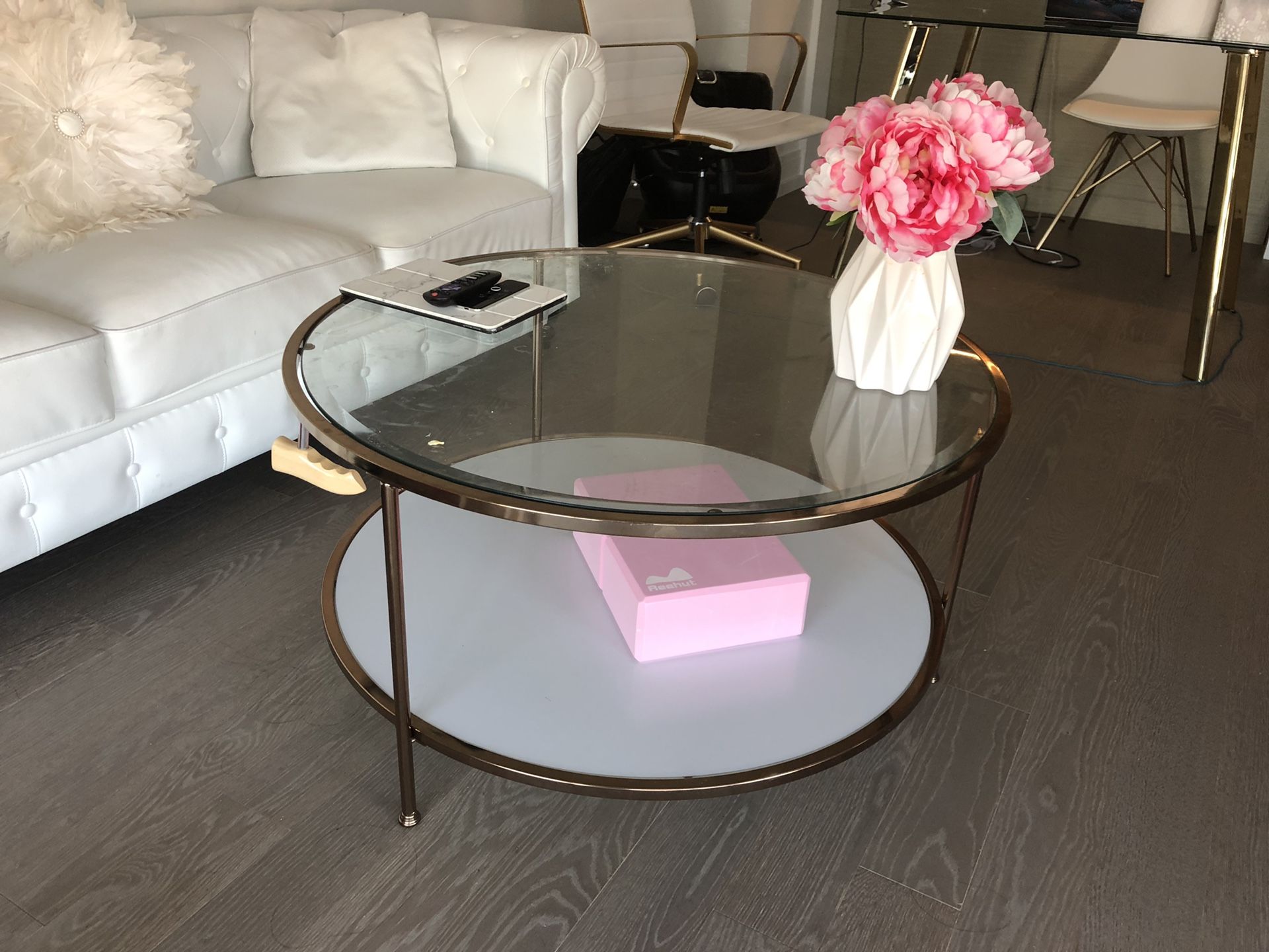 Kamiya coffee table