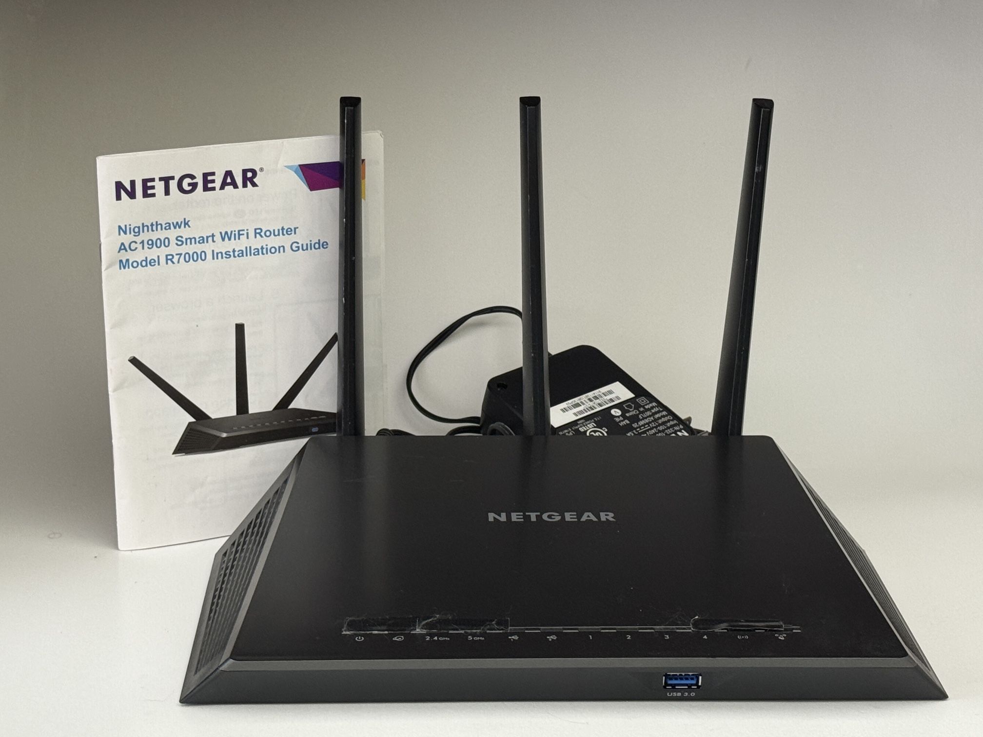 Netgear Nighthawk AC1900 wifi router R7000