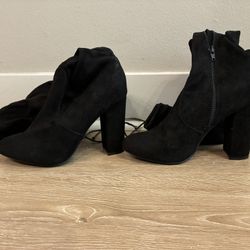 Women’s Shoes 