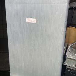 Magic Cheif Mini Fridge