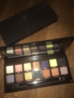 ABH PRISM PALLETE