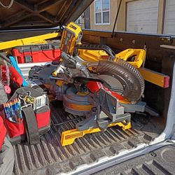 DeWalt Miter Saw With Stand No Battery Or Charger 