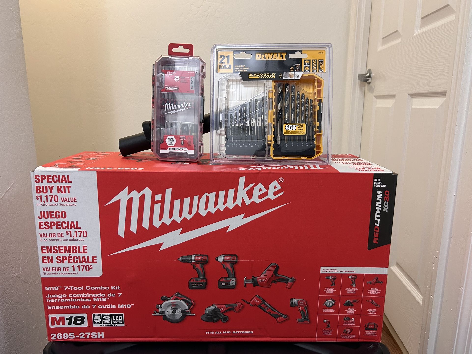 TOOLS | HERRAMIENTAS