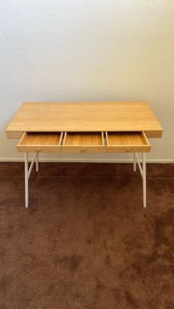 Desk with 3 Drawers