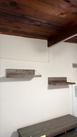 Shelf wall
