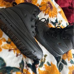 2y Nike Boots 