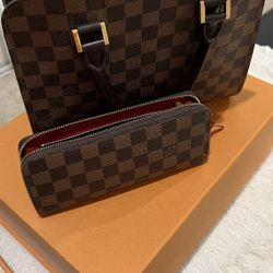 Louis Vuitton Set With Original Box And Dust Cover 
