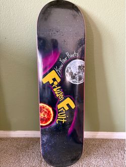 SKATEBOARD 8.25