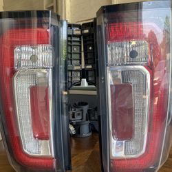 2016 Yukon Taillights 
