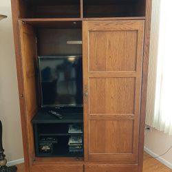 THOMASVILLE- Armoire Entertainment Center/Bookcase/ Wardrobe 