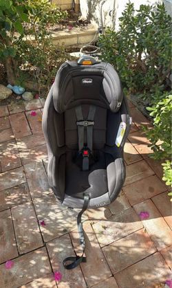 Chicco NextFit Max Convertible Car Seat