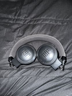 JBL HEADPHONES
