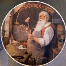 Christmas 1984 Santa in his Workshop 11th Issue Norman Rockwell Collector Plate