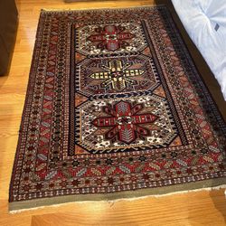 Hand Made Rugs 