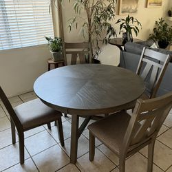 Dining Table Set