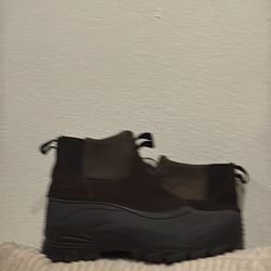 Men’s yukon winter boots size 9