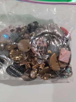 Assortment of jewelry