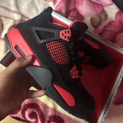 Jordan 4 Red Thunder 