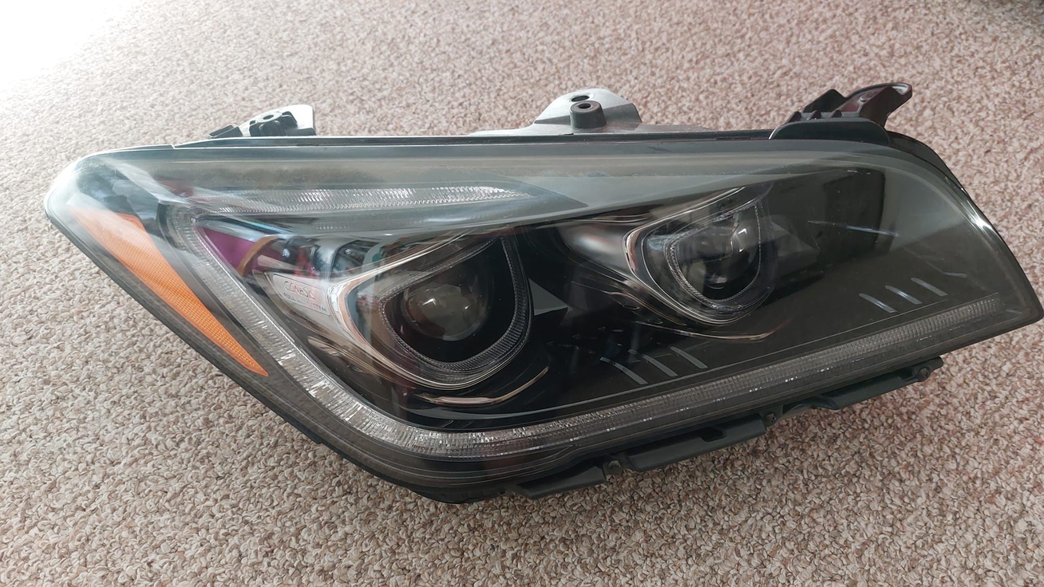 Genesis G 80 Headlight Assembly LED RIGHT SIDE 2017/2020