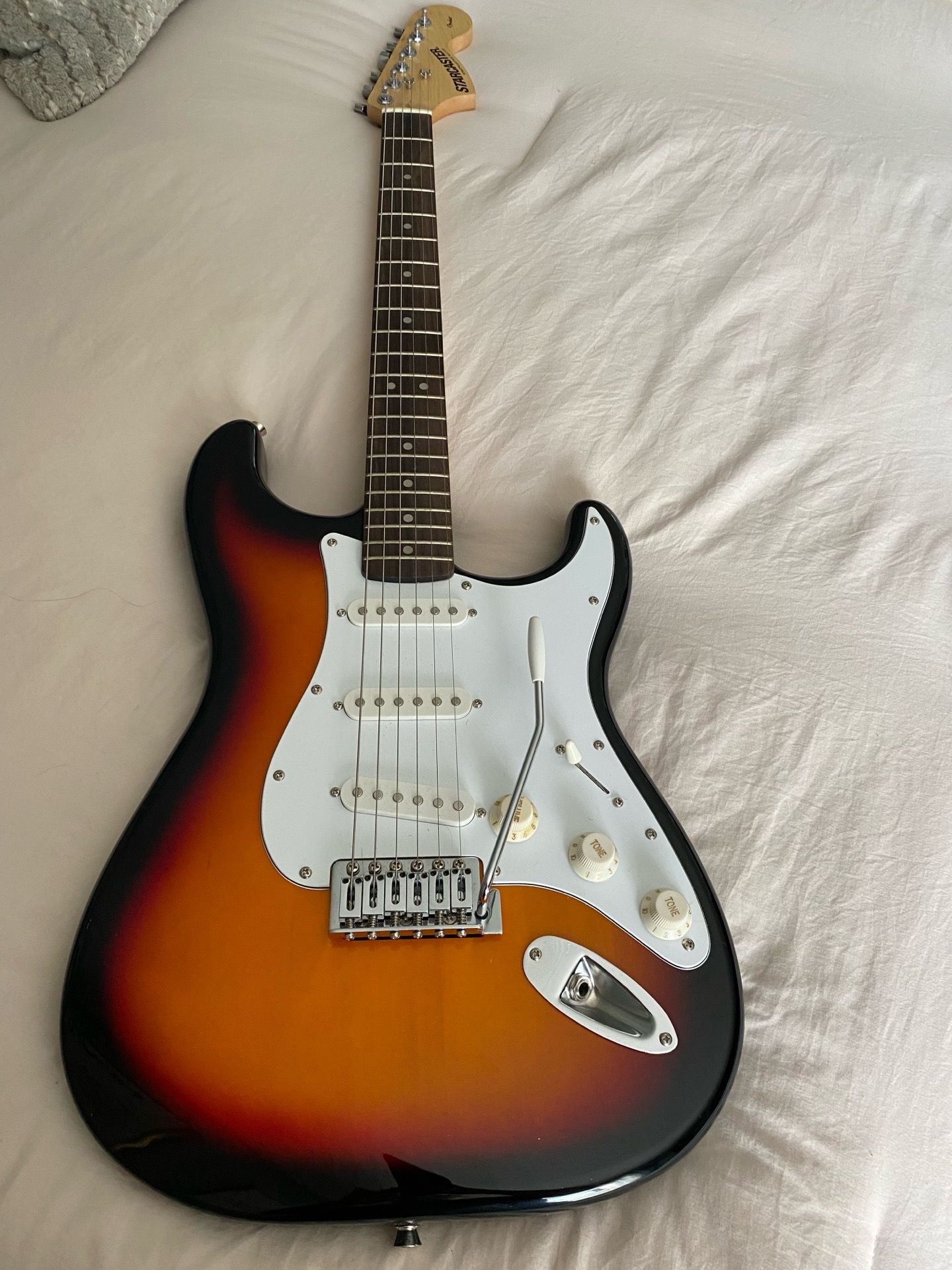 Fender Stratocaster Electric Guitar with Gig Bag