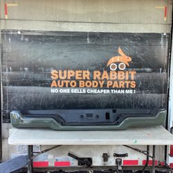 2025 Ram Bumper Rear W/sensor OEM ORIGINAL 💥🐰SUPER NICE💥🐰2026