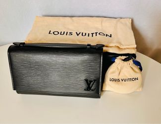 Rare Louis Vuitton Clery With Receipt