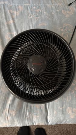 Honeywell Black Table Fan