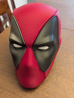 3d printed Deadpool helmet