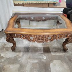 Dos  Mesas Y Un Tocador