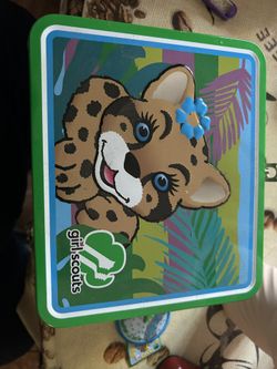 Girl Scouts Metal Lunch Pail