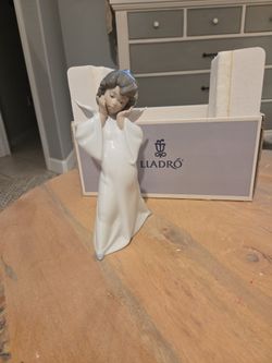 Vintage Lladro Mime Angel  Box