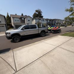 2017 Seadoo Sparks 3UP Models w/ Trailer