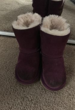 Toddler UGG’S size 8