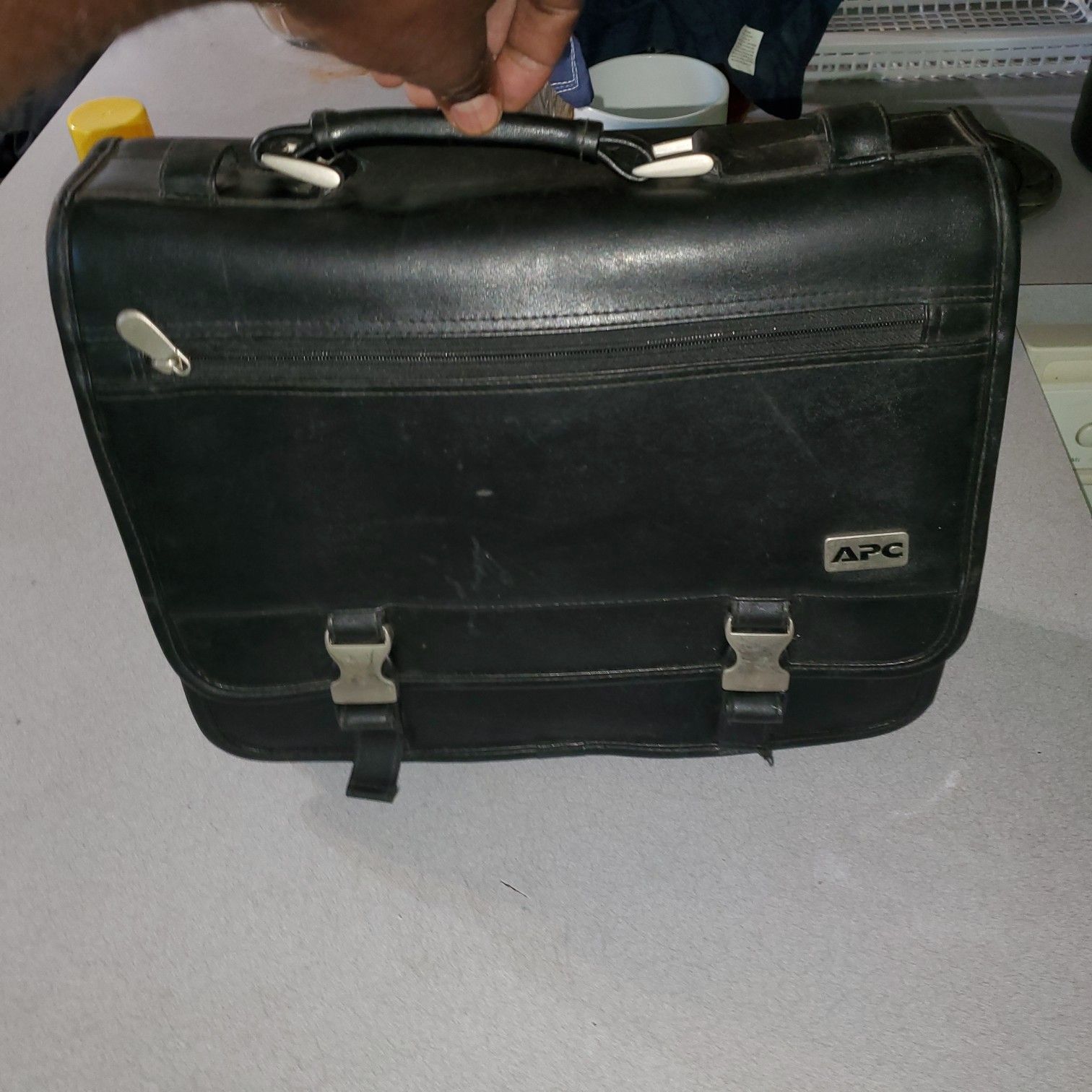 Apc briefcase