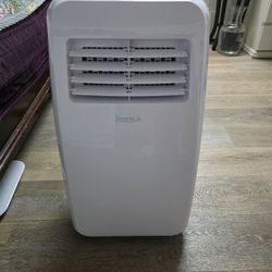 SereneLife 3-in-1 Portable Air Conditioner with Built-in Dehumidifier Function,Fan Mode, Remote Control, Complete Window Mount Exhaust Kit