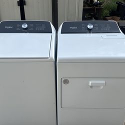 Whirlpool washer and electric dryer
