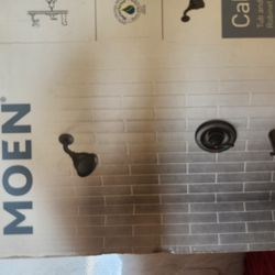 Moen Black Tub/Shower Trim