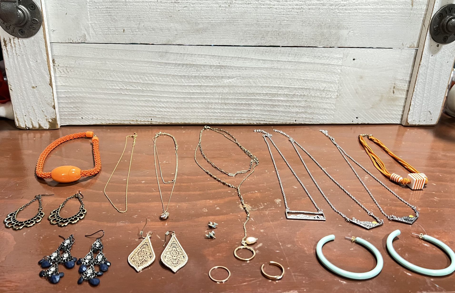 Fashion Jewerly 17 pieces !