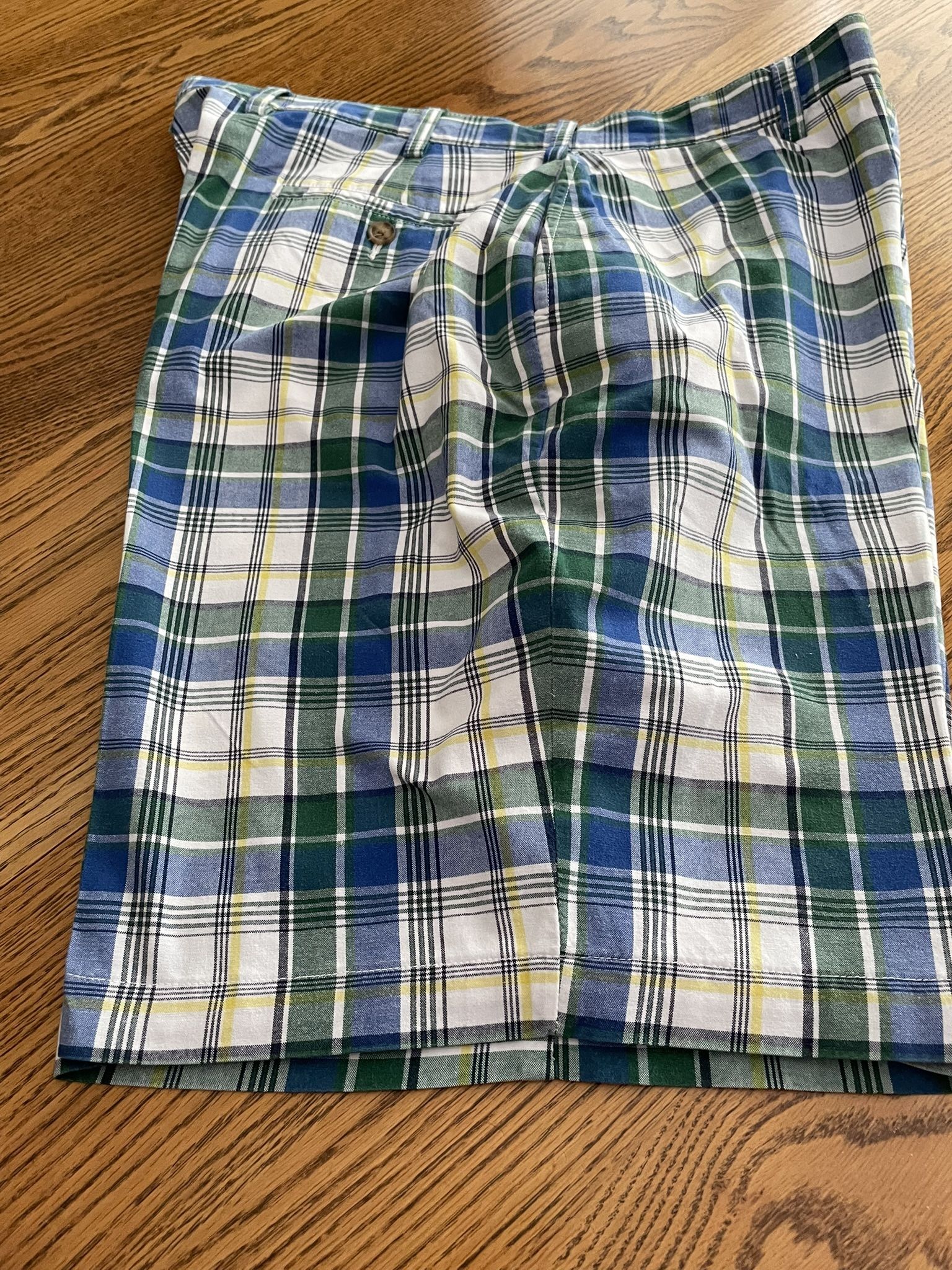 Men’s Plaid Shorts