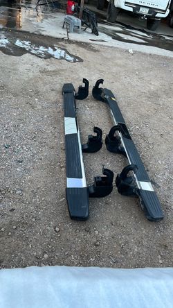 2020/26 Silverado or Sierra  2500 & 3500 original side steps