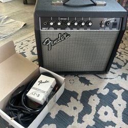 BRAND NEW Fender Frontman 15G Electric Guitar Amplifier W/ power cord