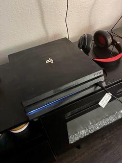 PS4 with controllers , games and mic