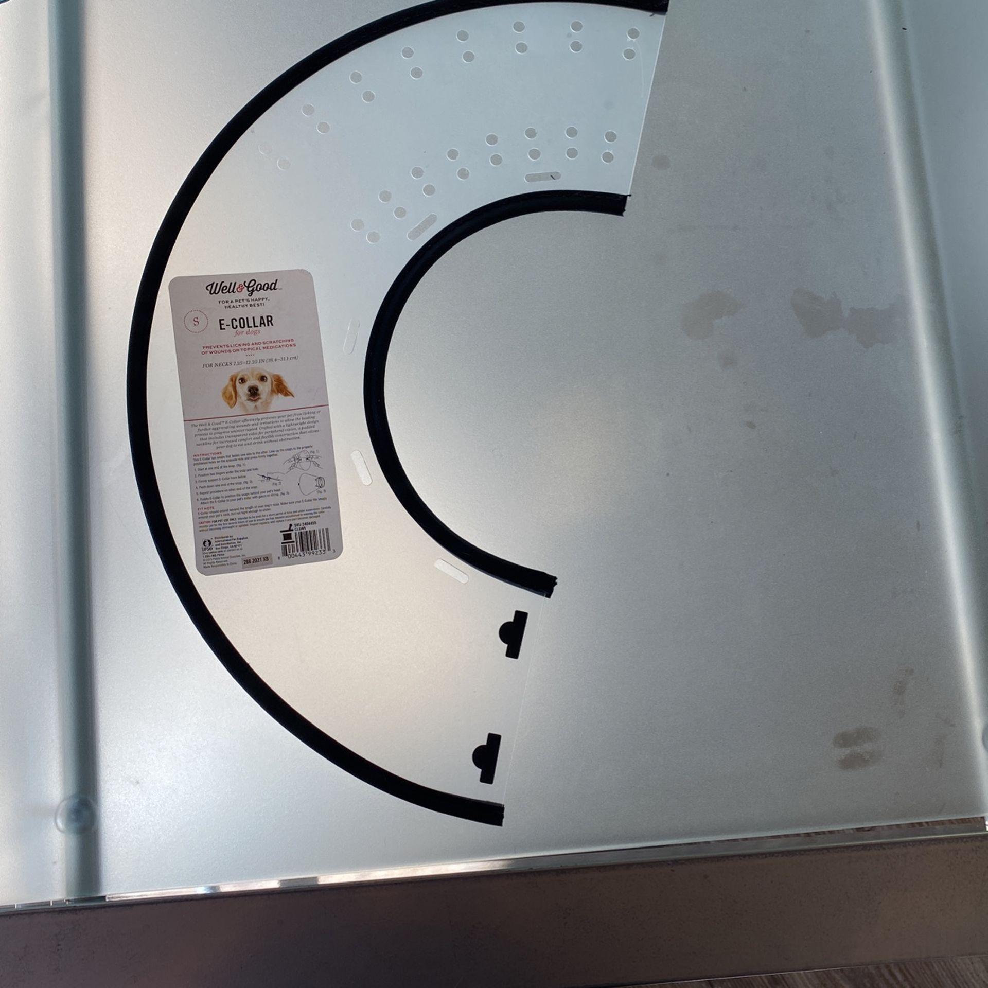 NEW : E-collar (dog cone) Size: Small