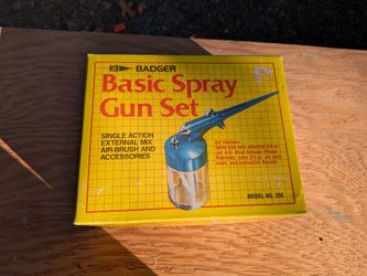Badger Spray Gun Set - Brand New!